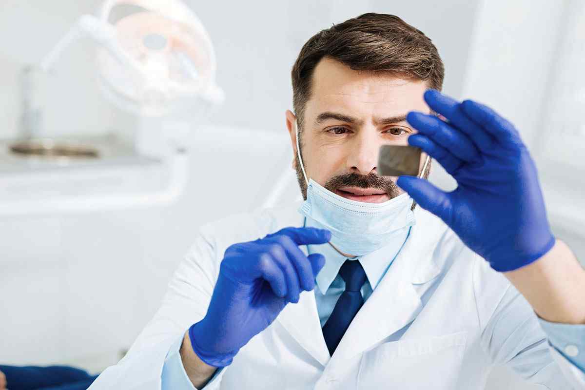 https://vitaldentalclinic.com/wp-content/uploads/2020/01/home-services-3.jpg