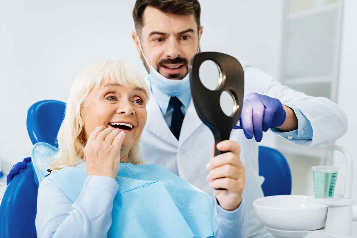 https://vitaldentalclinic.com/wp-content/uploads/2020/01/home-services-4.jpg