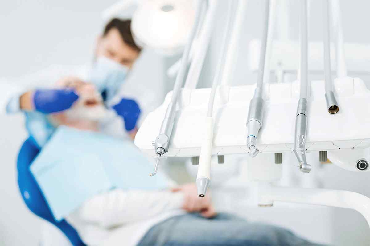 https://vitaldentalclinic.com/wp-content/uploads/2020/01/home-services.jpg