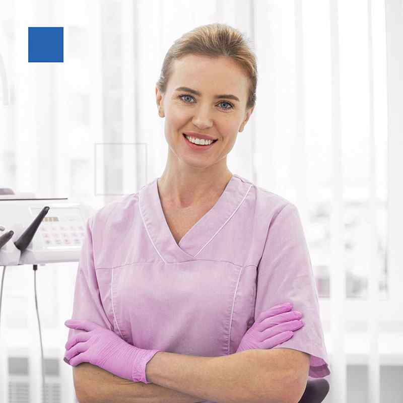 https://vitaldentalclinic.com/wp-content/uploads/2020/01/people-02.jpg