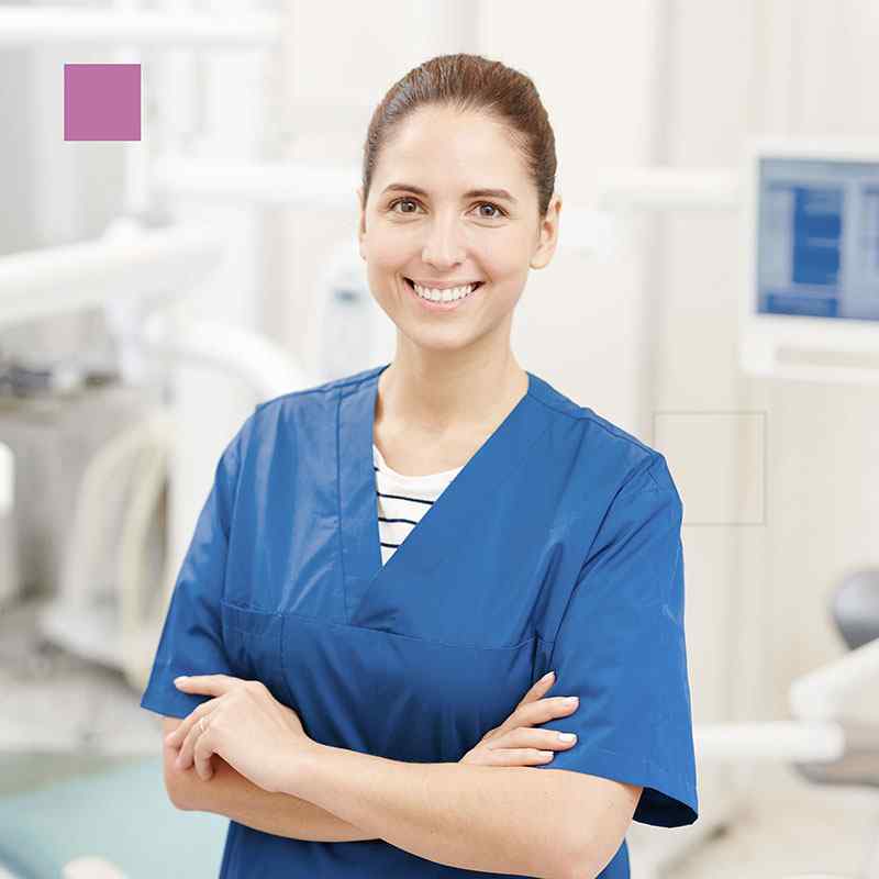 https://vitaldentalclinic.com/wp-content/uploads/2020/01/people-04.jpg